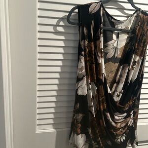 NWOT Calvin Klein Cross Front Blouse gathering on the front and side. Size 1X